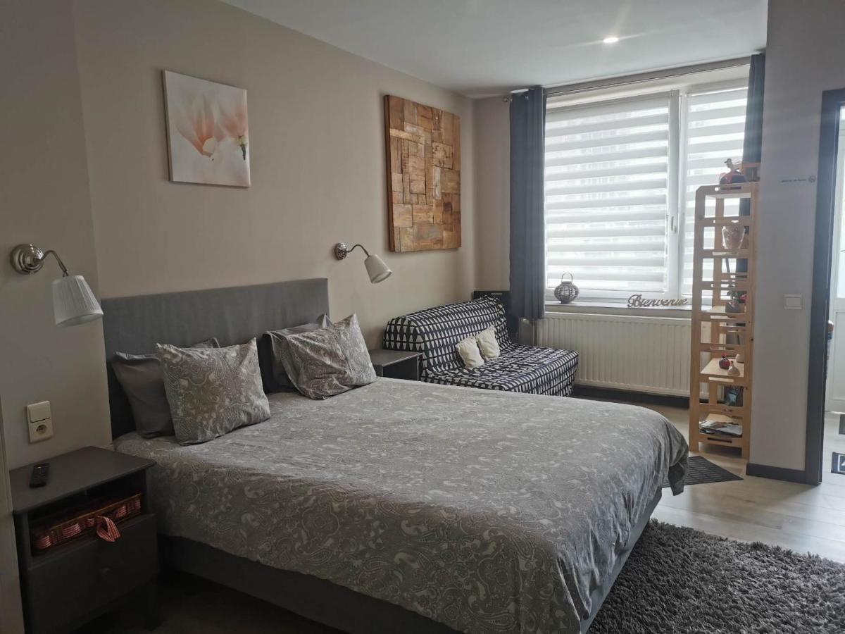 Ferienwohnung Les Petits Nids De Nina 2 Fosses-La-Ville Exterior foto