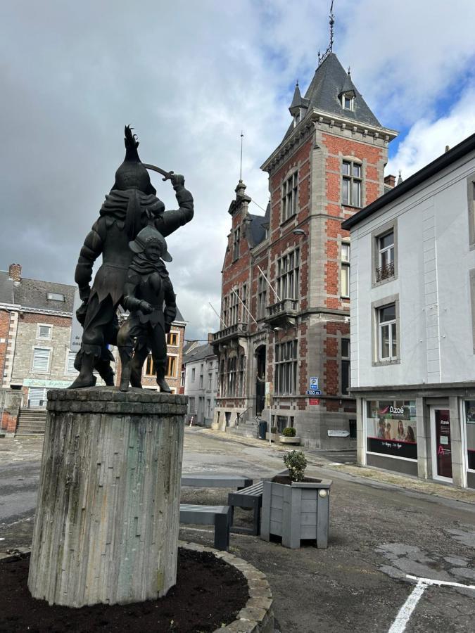 Ferienwohnung Les Petits Nids De Nina 2 Fosses-La-Ville Exterior foto
