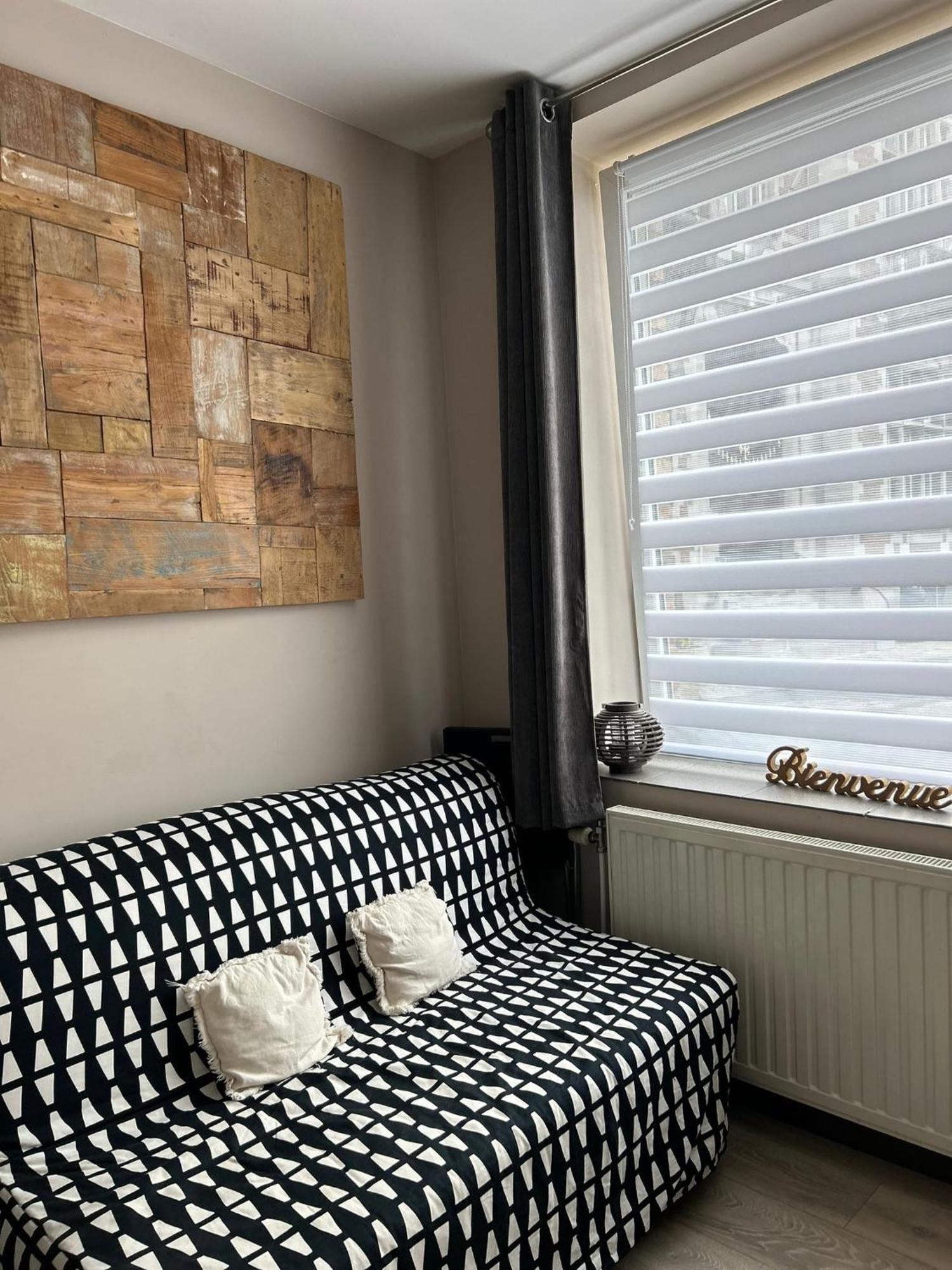 Ferienwohnung Les Petits Nids De Nina 2 Fosses-La-Ville Exterior foto